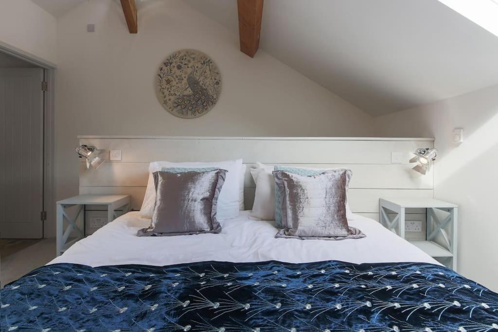 Little Bream - Pretty Cosy Cottage, Sea Views, Walk To The Beach Mawnan Smith エクステリア 写真