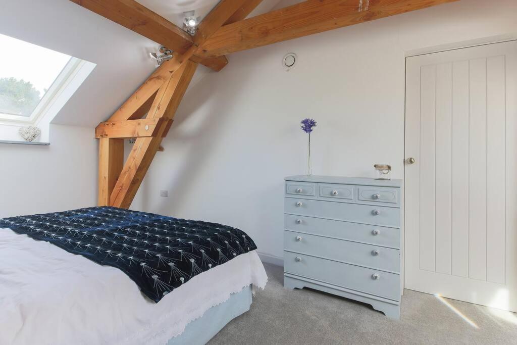 Little Bream - Pretty Cosy Cottage, Sea Views, Walk To The Beach Mawnan Smith エクステリア 写真